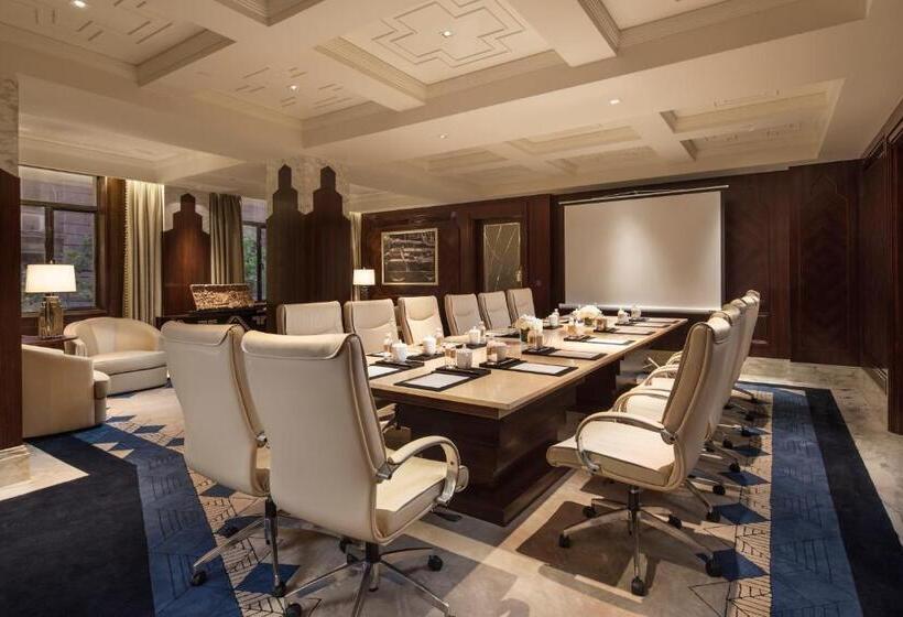 Jinjiang Metropolo Hotel Classiq,shanghai Bund Circle