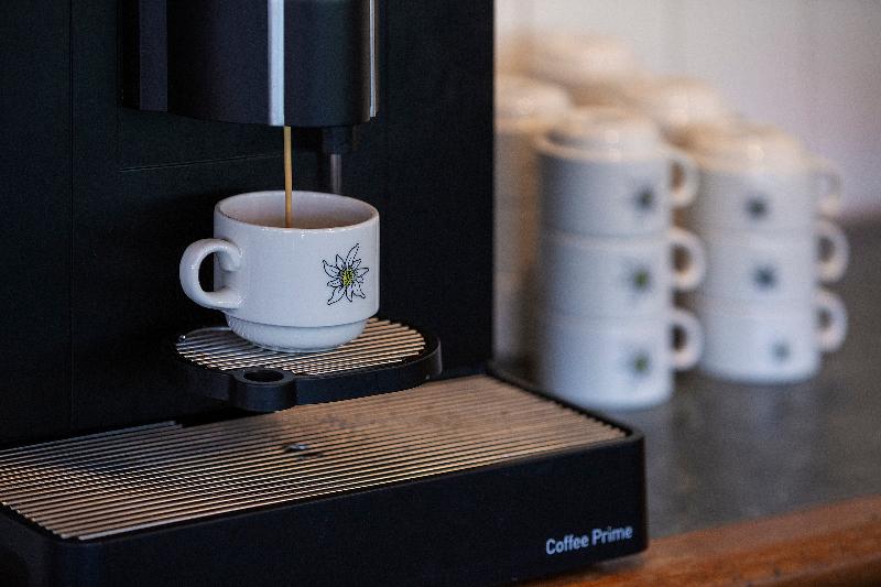 Hotel Jungfrau Lodge, Swiss Mountain