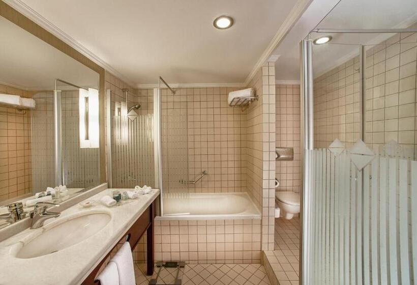 هتل Kaya İstanbul Fair & Convention