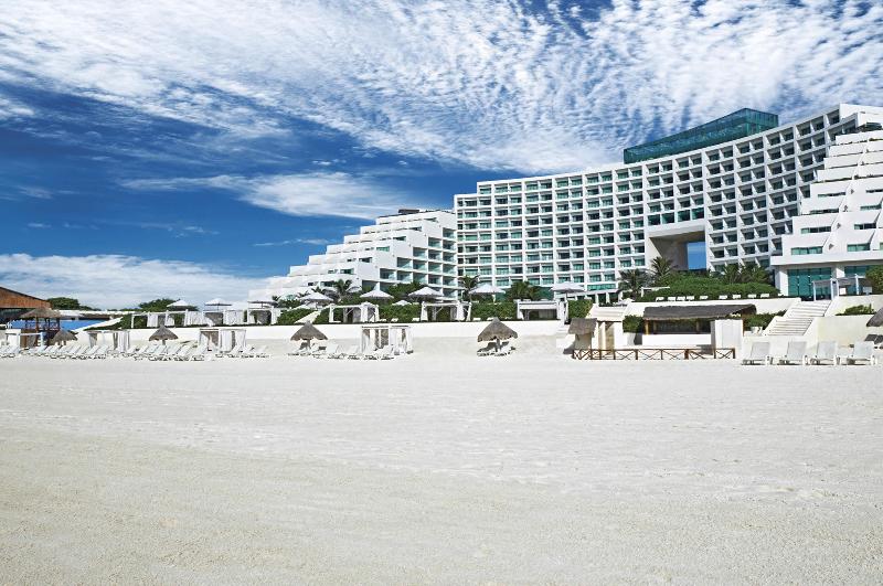 هتل Live Aqua Beach Resort Cancun