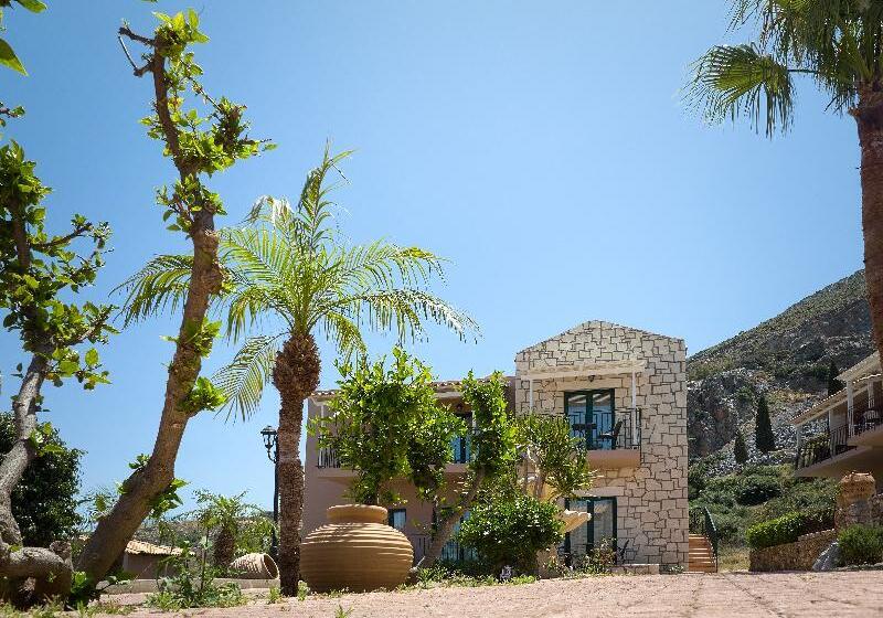 ホテル Marni Village