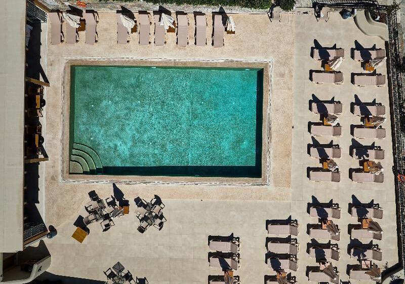 ホテル Marni Village