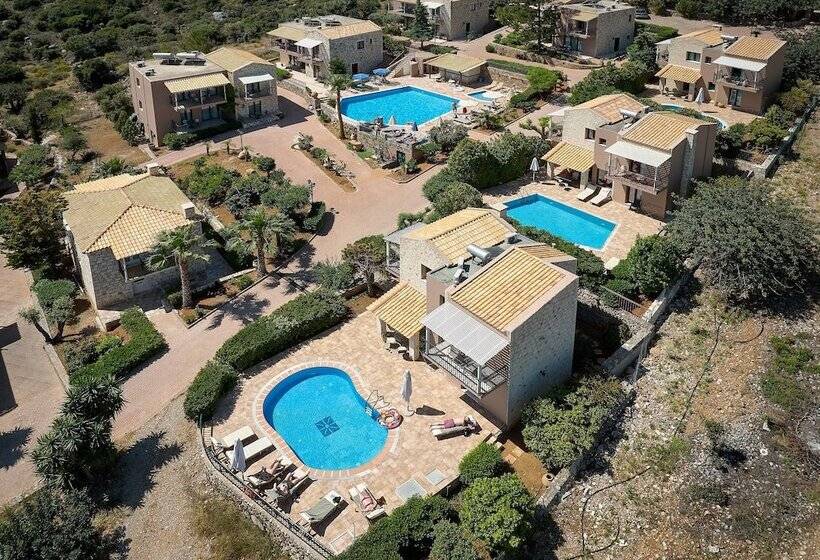 ホテル Marni Village