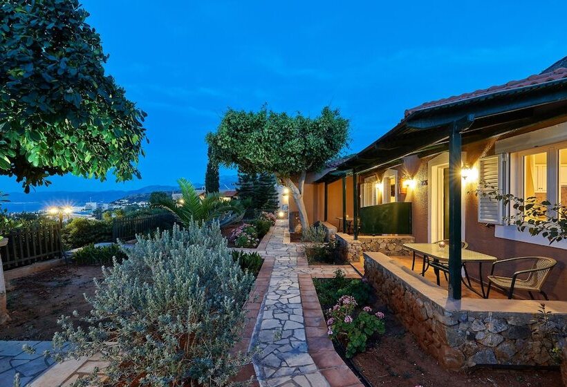 ホテル Marni Village