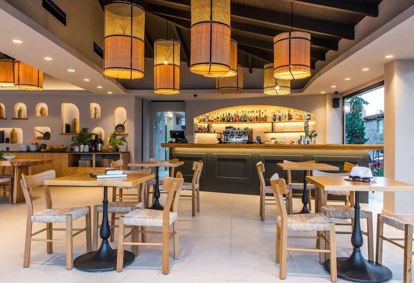 ホテル Marni Village