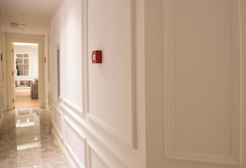 Mina Hotel   Special Category