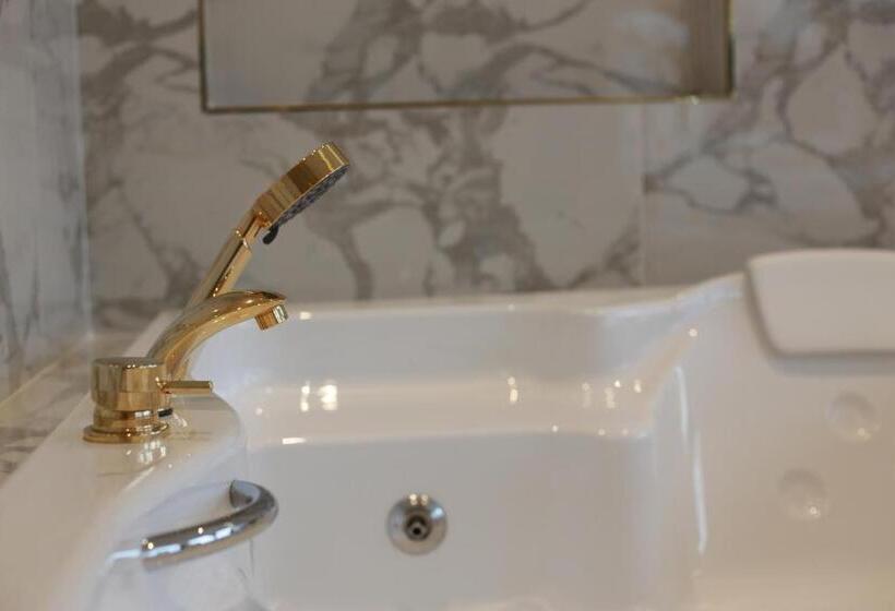 Mina Hotel   Special Category