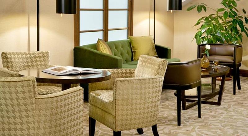 호텔 Moscow Marriott Royal Aurora