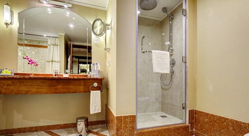 호텔 Moscow Marriott Royal Aurora