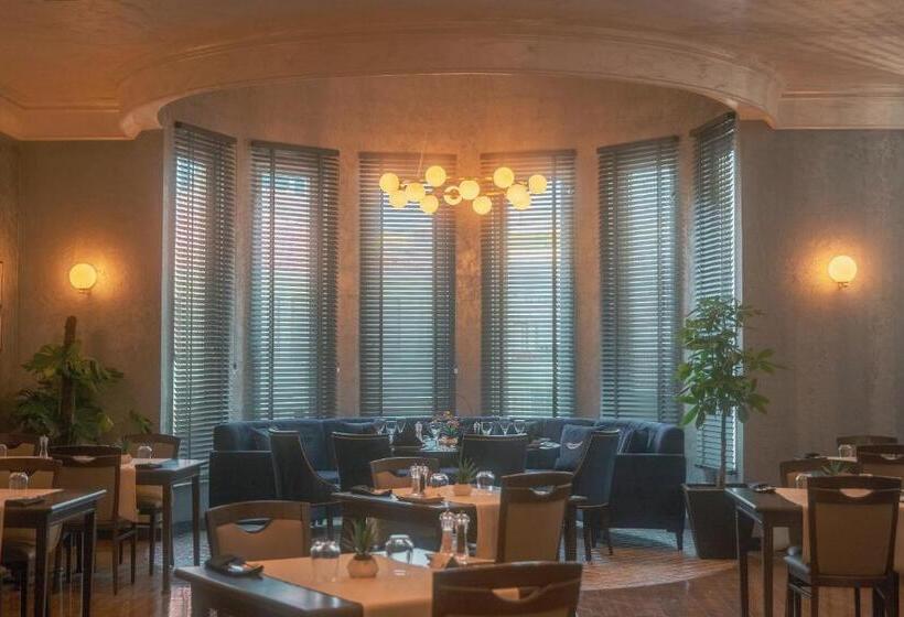 The Wings Hotels Neva Palas