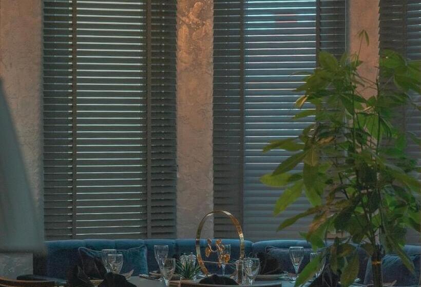 The Wings Hotels Neva Palas