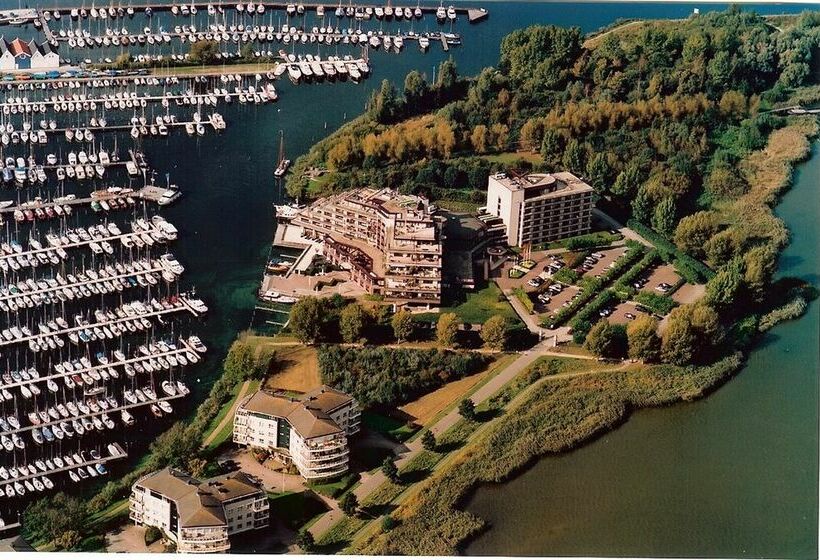 ホテル Hampshire Newport Huizen