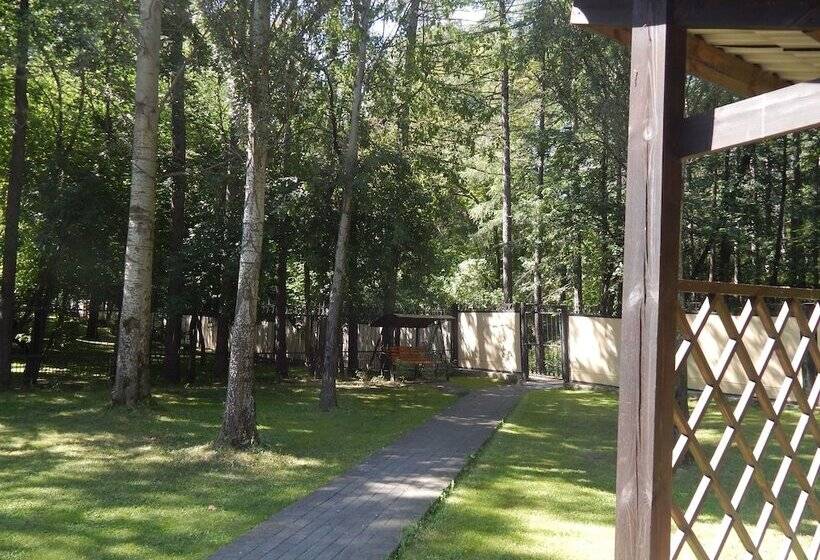 Отель Oktyabrskaya