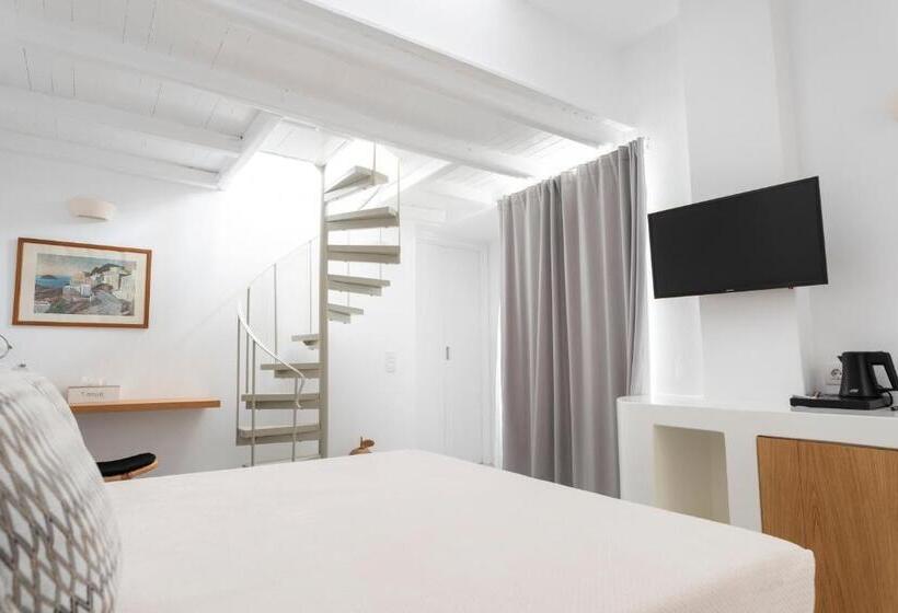 酒店 Paros Agnanti Resort & Spa