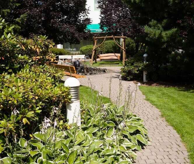 בית מלון כפרי Partner