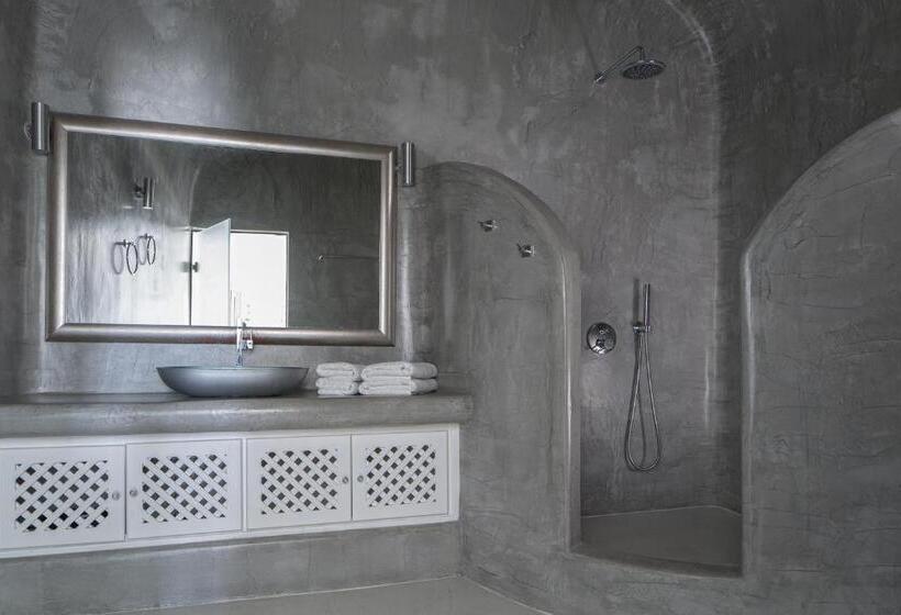 Отель Pegasus Suites & Spa