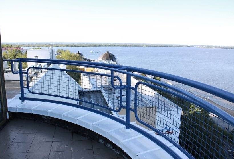 فندق Pur Navolok