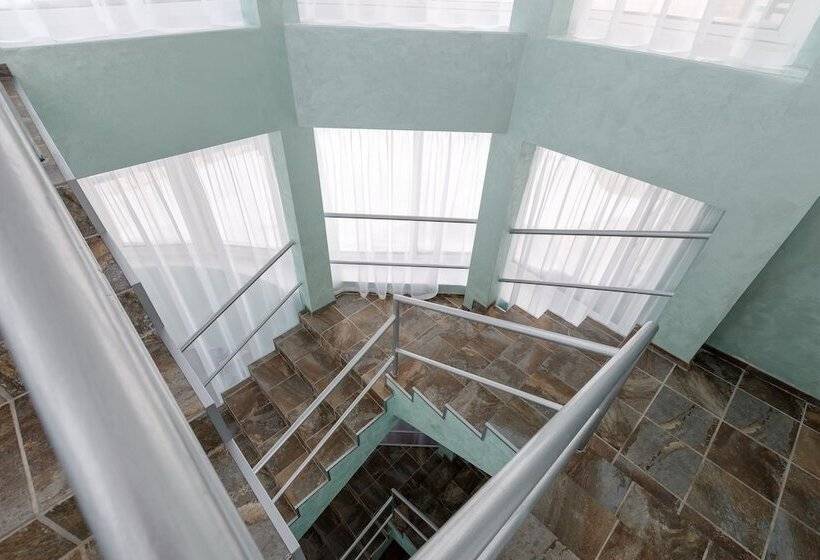 فندق Pur Navolok