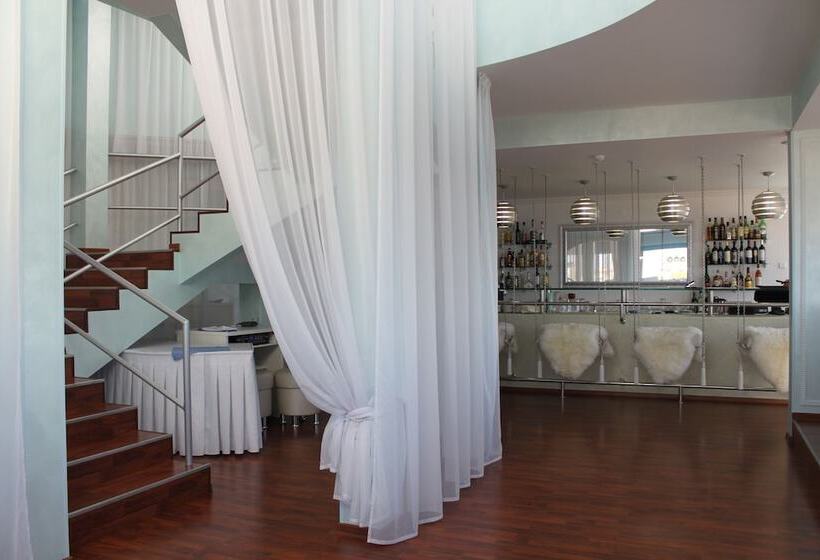 فندق Pur Navolok