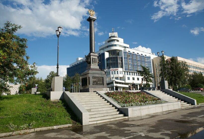 فندق Pur Navolok