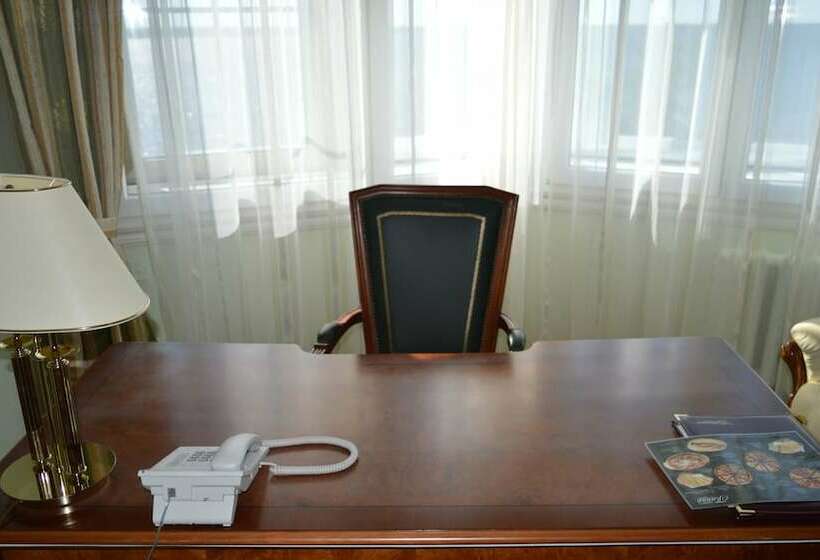 فندق Pur Navolok