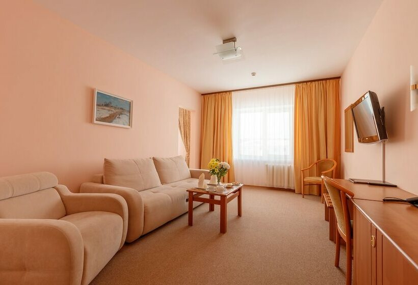 فندق Pur Navolok