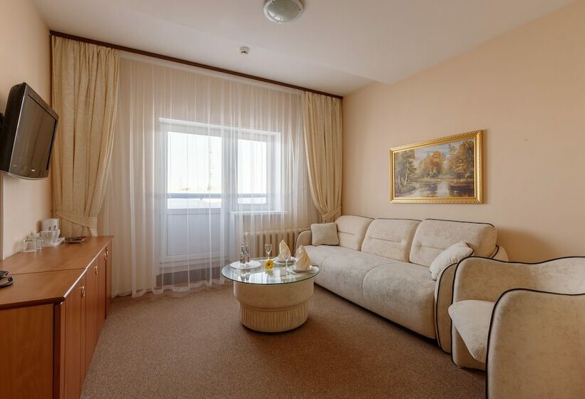 فندق Pur Navolok