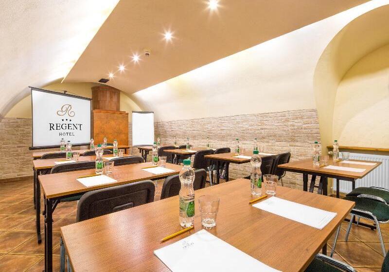 ホテル Regent