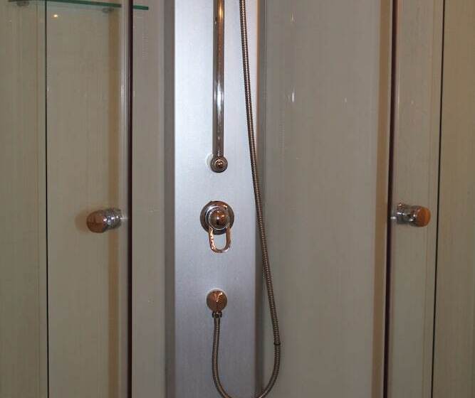 酒店 Rinaldi Premier