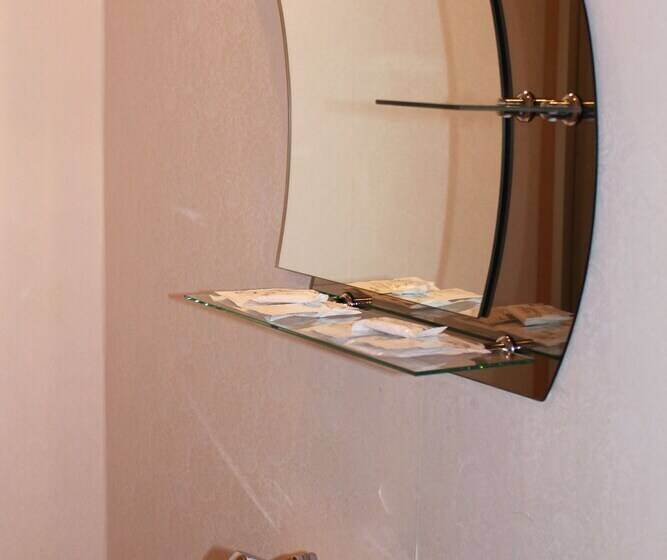 酒店 Rinaldi Premier