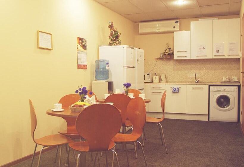 酒店 Rinaldi Premier