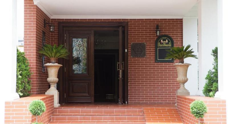 Hotel Royal Plaza