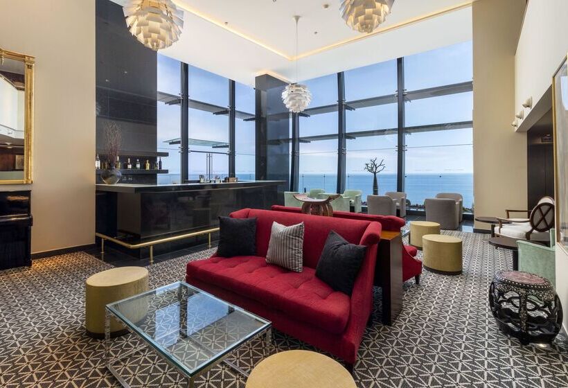 هتل Royal Savoy  Ocean Resort  Savoy Signature