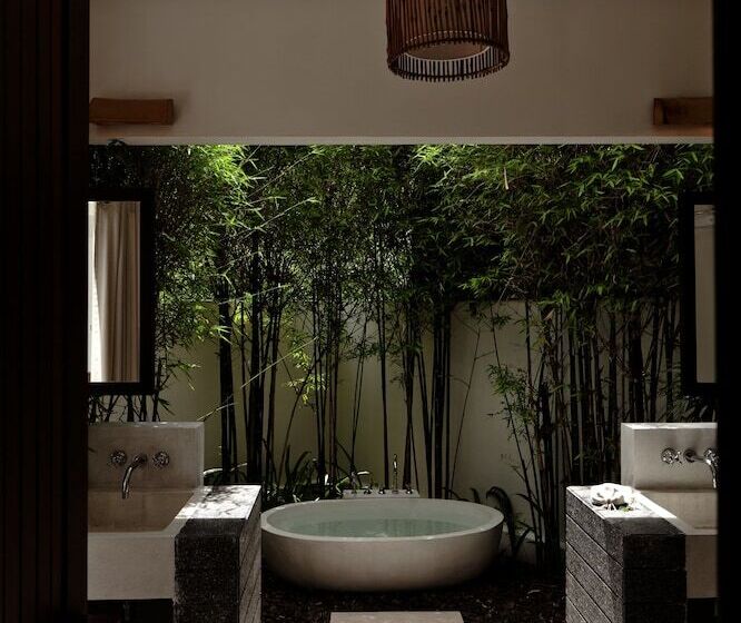 בית מלון כפרי Sala Samui Choengmon Beach Resort