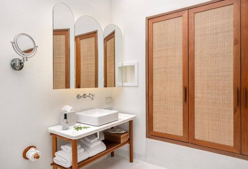 בית מלון כפרי Sala Samui Choengmon Beach Resort