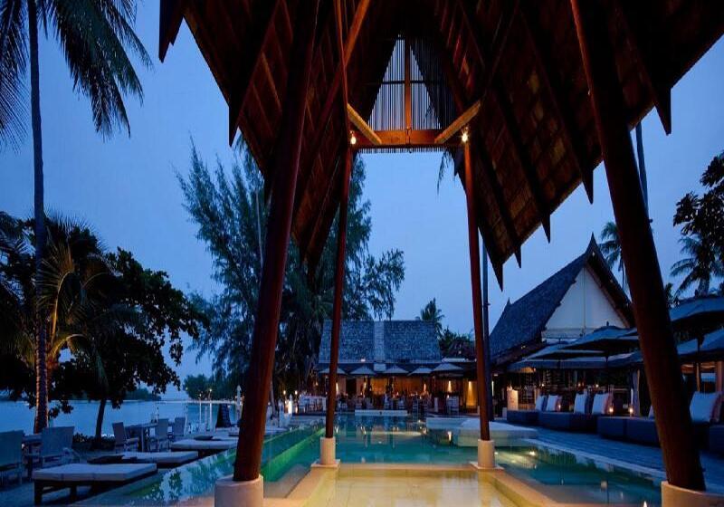 בית מלון כפרי Sala Samui Choengmon Beach Resort