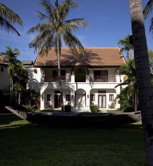 בית מלון כפרי Sala Samui Choengmon Beach Resort