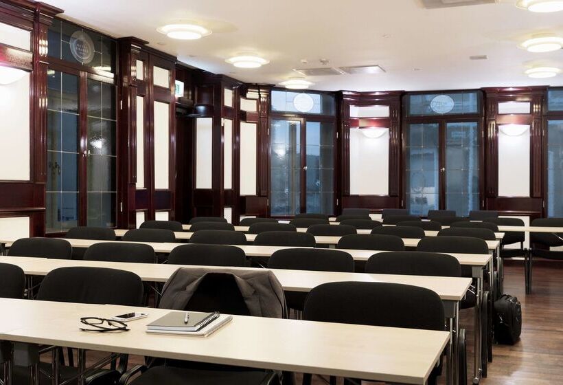 Отель Scandic Kramer