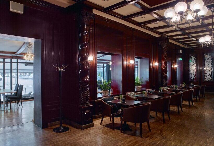 Отель Scandic Kramer