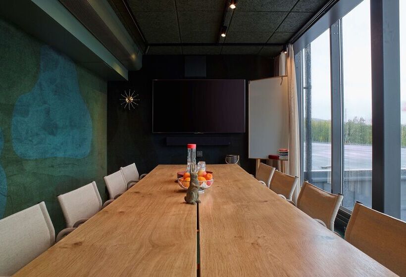 Отель Scandic Ornskoldsvik