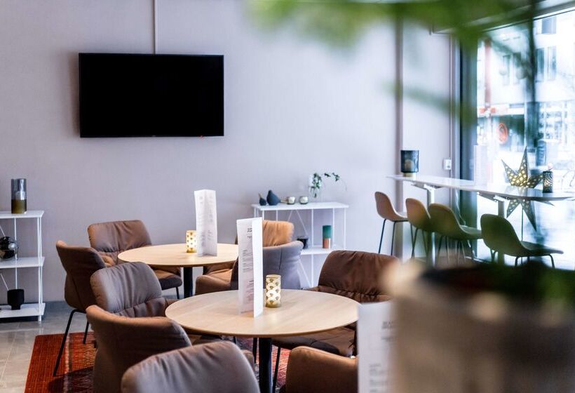 فندق Scandic Uplandia