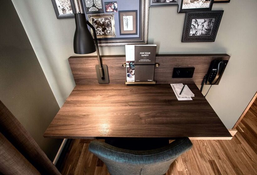 فندق Scandic Uplandia