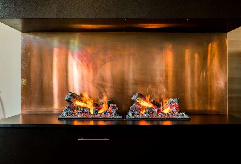 Отель Scandic Upplands Väsby