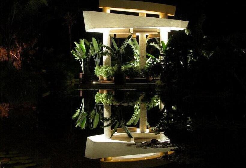 هتل Sunshine Resort Intime Sanya