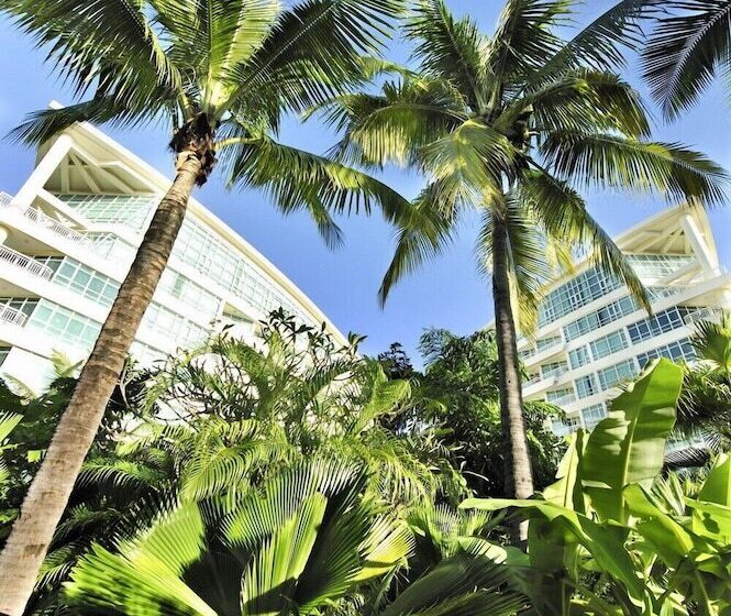 هتل Sunshine Resort Intime Sanya