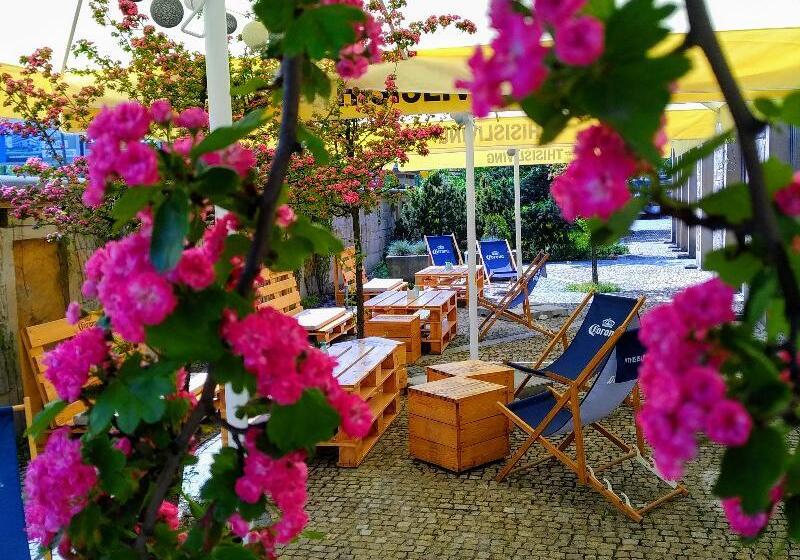 Отель Alibi Sympozjum Studio