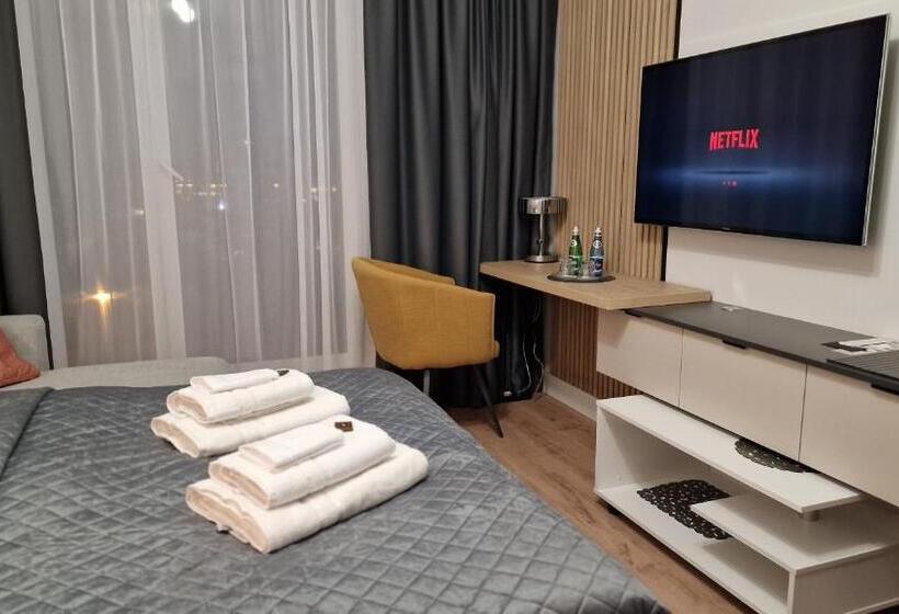 Отель Alibi Sympozjum Studio