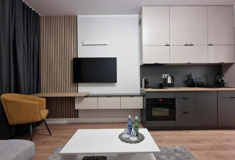 Отель Alibi Sympozjum Studio