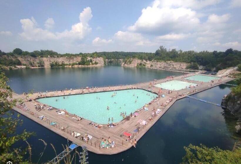 Отель Alibi Sympozjum Studio