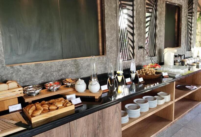 호텔 The Cliff Elegance Resort